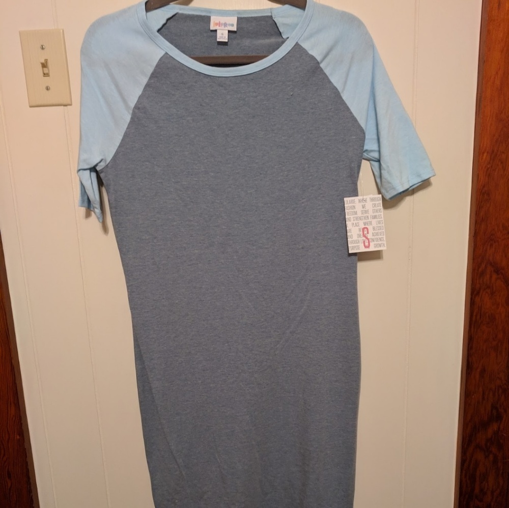 S Julia Lularoe